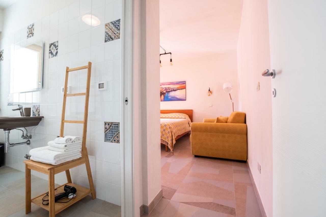 B&B A Pochi Passi Polignano a Mare Luaran gambar