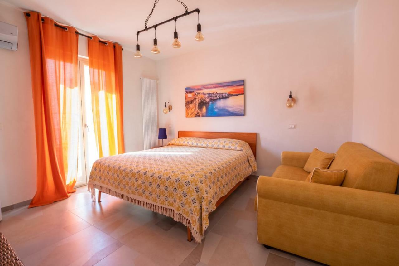 B&B A Pochi Passi Polignano a Mare Luaran gambar